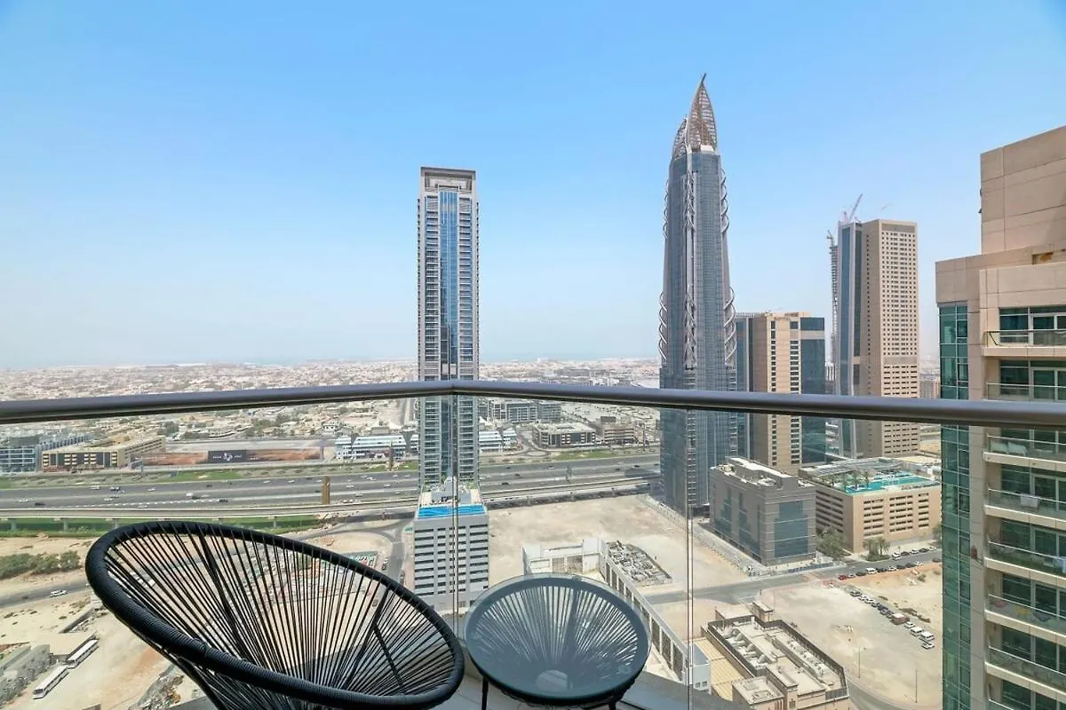 Апартаменты Silkhaus High Floor Downtown 1Bdr In The Loft Дубай